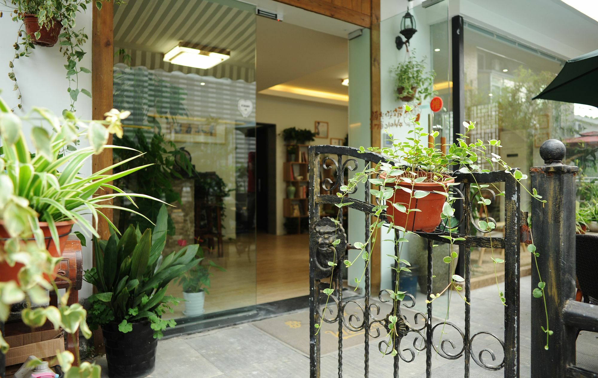 Hangzhou Banmu Fangtang Boutique Inn Экстерьер фото